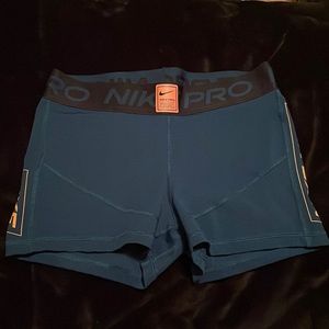 Nike pro dri fit